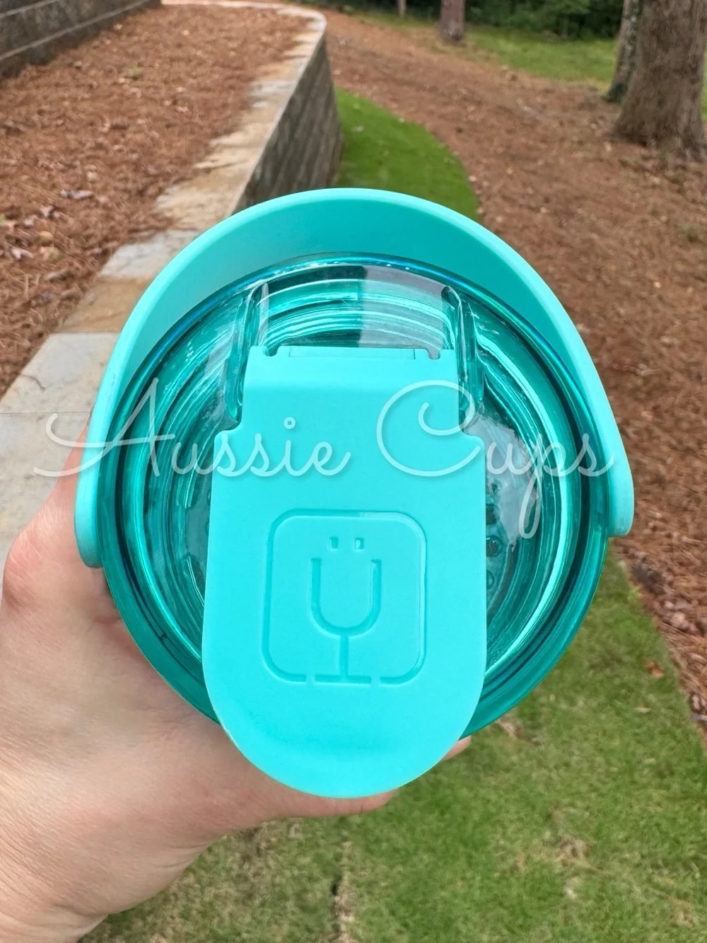 Aqua BrüMate Multi Shaker Tumbler — Turquoise light blue color, flawed
